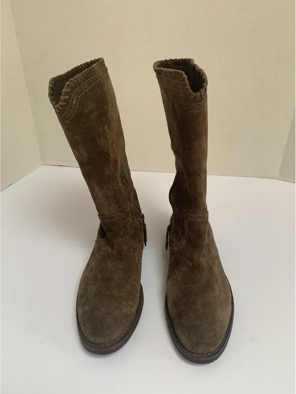 NWOT Trask Women's Brown Suede Mid Calf Boots Size 8.5 M